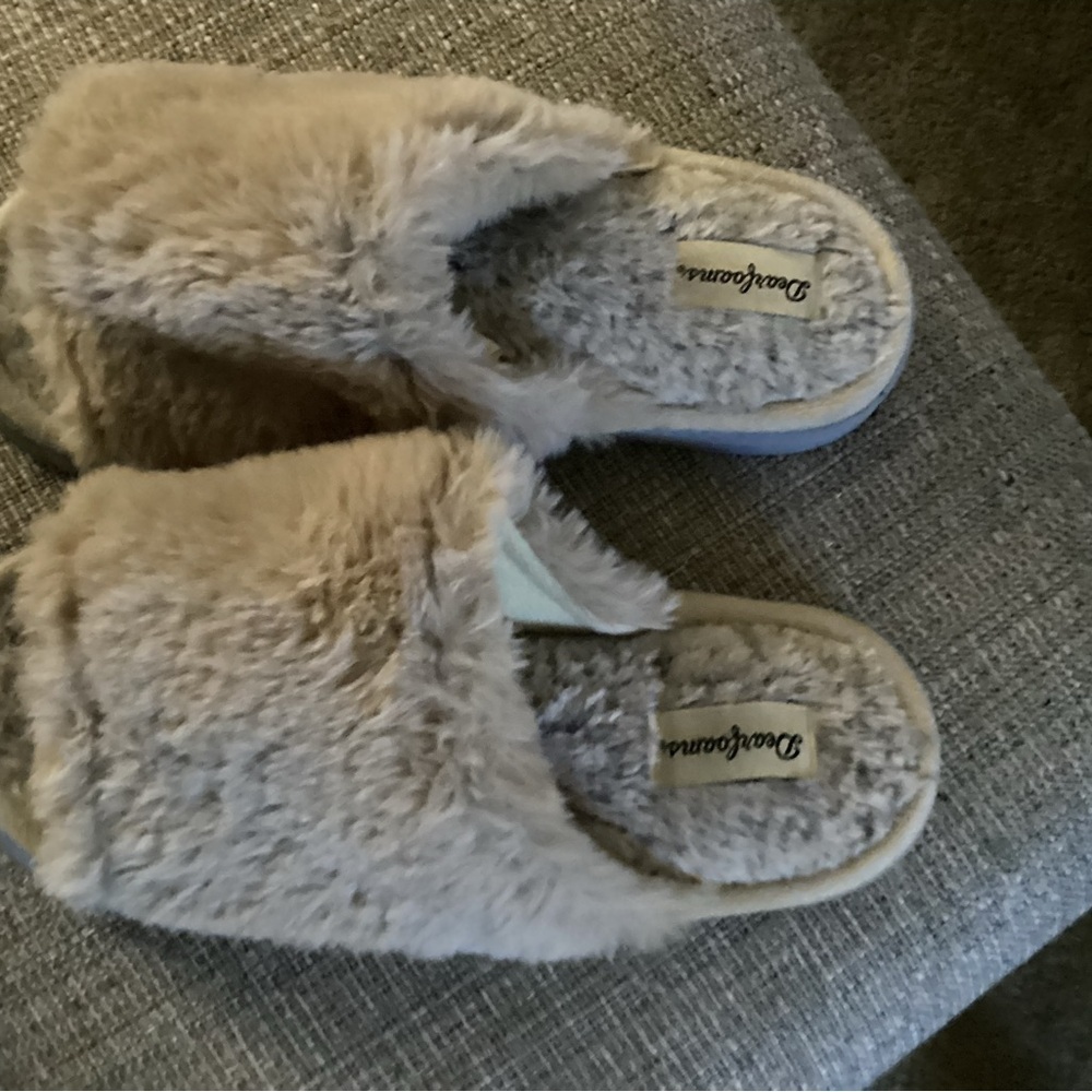 Dream Pairs Cream Cozy Slippers Plush Open-Toe - Picture 5 of 5